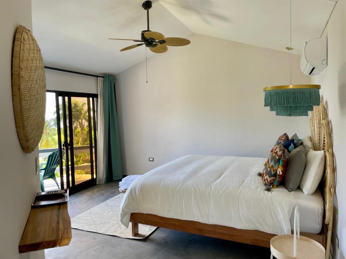 Boutique Hotel Catalina Tropical Lodge カブレラ エクステリア 写真